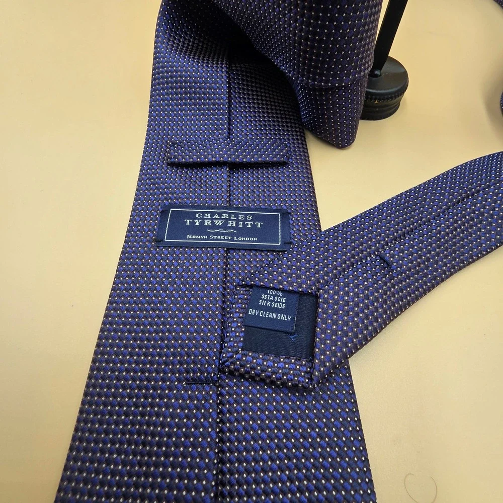 Charles Tyrwhitt Mens Blue Silk Micro Dot Pattern Necktie Jermyn Street London